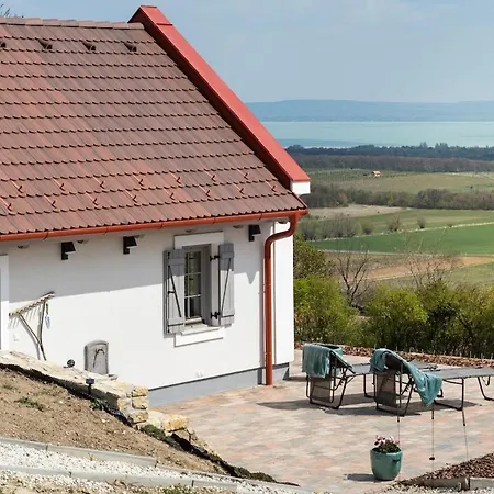 1ha Vendeghaz Ferienhaus